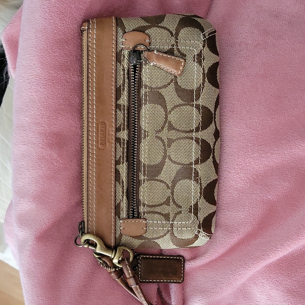 Authentic Coach wristlet